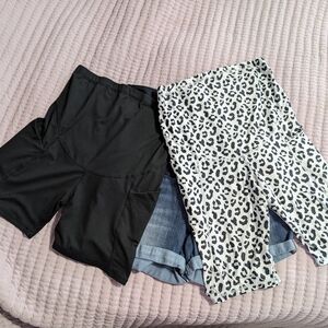 Black and Leopard Print Women's Shorts